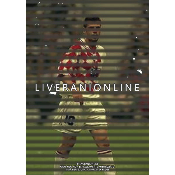 RETROSPETTIVA ZVONIMIR BOBAN CALCIATORE NELLA FOTO VLAOVIC GORAN CON LA MAGLIA DELLA NAZIONALE DELLA CROAZIA AI MONDIALI DI CALCIO FRANCIA 1998 AG ALDO LIVERANI SAS 