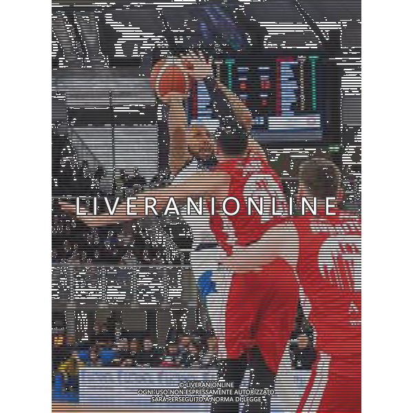 Campionato di Basket Serie A 2019/2020 Brescia, Italia 19/01/2020 Germani Basket Brescia vs AX Armani Exchange Olimpia Milano Nella foto: Lansdowne della Leonessa Germani Brescia ostacolato da Burns della AX Armani Exchange Olimpia Milano FOTO SAVINO PAOLELLA-ALESSIO MARINI-AG ALDO LIVERANI SAS