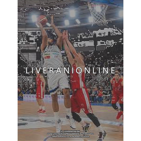 Campionato di Basket Serie A 2019/2020 Brescia, Italia 19/01/2020 Germani Basket Brescia vs AX Armani Exchange Olimpia Milano Nella foto: Cain della Leonessa Germani Brescia ostacolato da Nedovic della AX Armani Exchange Olimpia Milano FOTO SAVINO PAOLELLA-ALESSIO MARINI-AG ALDO LIVERANI SAS