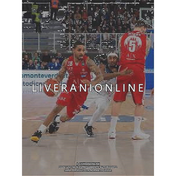 Campionato di Basket Serie A 2019/2020 Brescia, Italia 19/01/2020 Germani Basket Brescia vs AX Armani Exchange Olimpia Milano Nella foto: Sykes della AX Armani Exchange Olimpia Milano ostacolato da Lansdowne della Leonessa Germani Brescia FOTO SAVINO PAOLELLA-ALESSIO MARINI-AG ALDO LIVERANI SAS