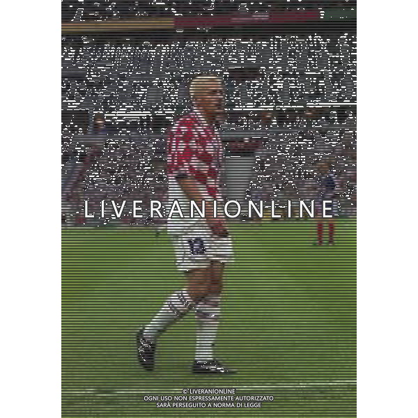RETROSPETTIVA MARIO STANIC CALCIATORE NELLA FOTO MARIO STANIC CON LA MAGLIA DELLA NAZIONALE DELLA CROAZIA AI MONDIALI DI CALCIO FRANCIA 1998 AG ALDO LIVERANI SAS