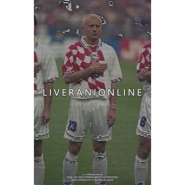 RETROSPETTIVA MARIO STANIC CALCIATORE NELLA FOTO MARIO STANIC CON LA MAGLIA DELLA NAZIONALE DELLA CROAZIA AI MONDIALI DI CALCIO FRANCIA 1998 AG ALDO LIVERANI SAS