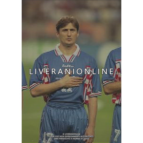 RETROSPETTIVA ROBERT JARNI CALCIATORE NELLA FOTO ROBERT JARNI CON LA MAGLIA DELLA NAZIONALE DELLA CROAZIA AI MONDIALI DI CALCIO FRANCIA 1998 AG ALDO LIVERANI SAS 
