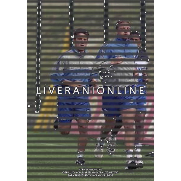1998-1999 ALLENAMENTO SAMPDORIA NELLA FOTO VINCENZO MONTELLA E FABRIZIO FICINI AG ALDO LIVERANI SAS