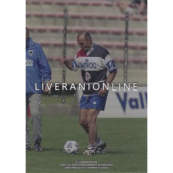 1998-1999 ALLENAMENTO SAMPDORIA NELLA FOTO LUCIANO SPALLETTI ALLENATORE SAMPDORIA CALCIO AG ALDO LIVERANI SAS