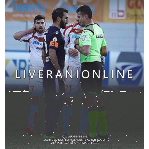SUDTIROL - VIS PESARO CAMPIONATO CALCIO SERIE C 22.01.2020 NELLA FOTO PAOLO PROTESTA CON ARBITRO ©AGENZIA ALDO LIVERANI SAS