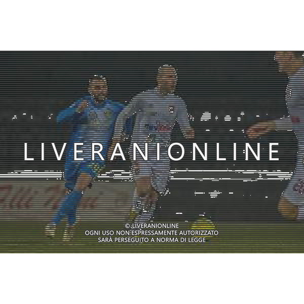 Campionato di Calcio Serie C - Lega Pro 2019/2020 Carrara, Italia 22/01/2020 Carrarese vs Pontedera Nella foto: Luca Piana (P) inseguito da Saveriano Infantino (C) FOTO FABIO FAGIOLINI-ALESSIO MARINI-AG ALDO LIVERANI SAS