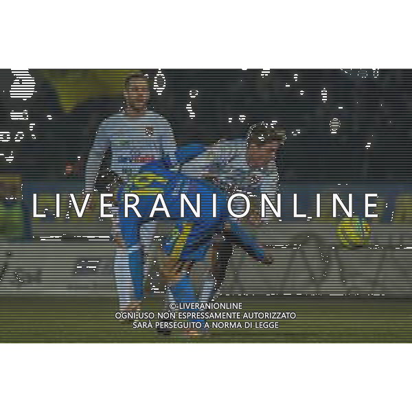 Campionato di Calcio Serie C - Lega Pro 2019/2020 Carrara, Italia 22/01/2020 Carrarese vs Pontedera Nella foto: Lorenzo Pasciuti (C) falloso su Michele Bruzzo (P) FOTO FABIO FAGIOLINI-ALESSIO MARINI-AG ALDO LIVERANI SAS