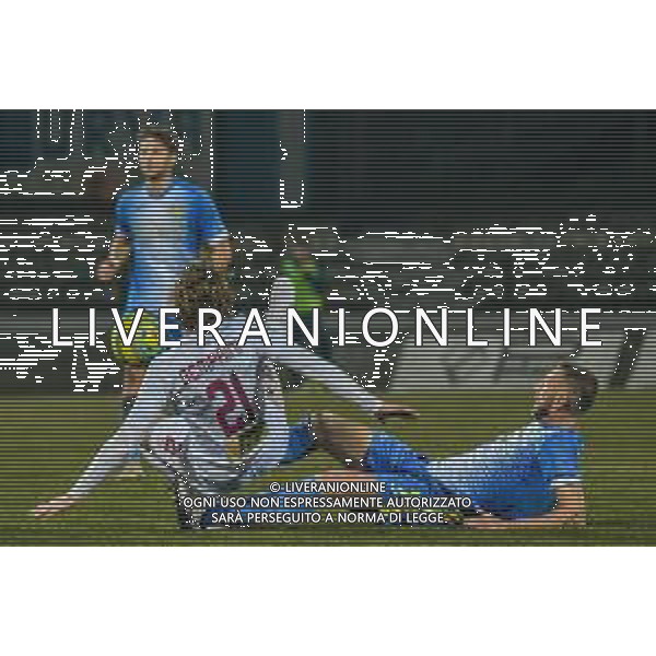 Campionato di Calcio Serie C - Lega Pro 2019/2020 Carrara, Italia 22/01/2020 Carrarese vs Pontedera Nella foto: Michele Murolo (C) interviene fallosamente du Mauro Semprini (P) FOTO FABIO FAGIOLINI-ALESSIO MARINI-AG ALDO LIVERANI SAS