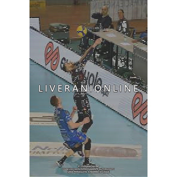 Coppa Italia di Volley 2019/2020 Civitanova, Italia 22/01/2020 Quarti di finale - Cucine Lube Civitanova vs Vero Volley Monza Nella foto: Recupero Juantorena Osmany (Cucine Lube Civitanova) FOTO ROBERTO BARTAMEOLI-ALESSIO MARINI-AG ALDO LIVERANI SAS