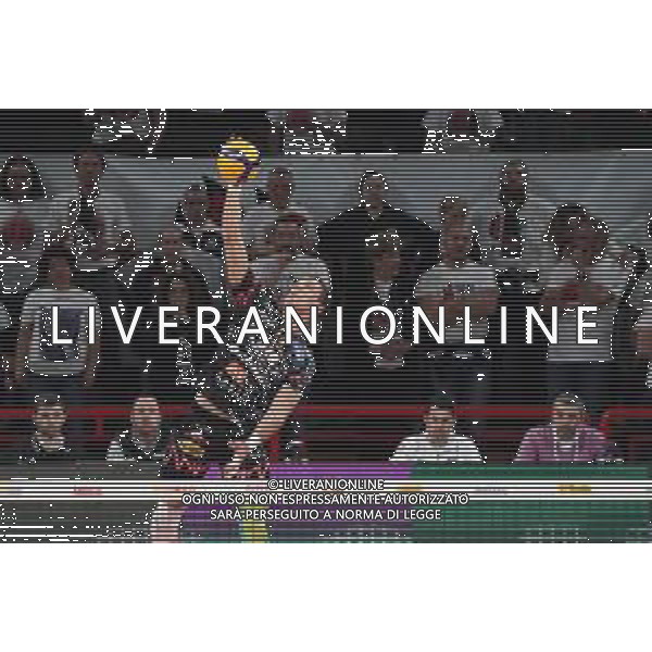 Coppa Italia di Volley 2019/2020 Perugia, Italia 22/01/2020 Quarti di finale - Sir Safety Conad Perugia vs Kioene Padova Nella foto: aleksandar atanasijevic (n.14 opposto sir safety conad perugia) alla battuta FOTO LORIS CERQUIGLINI-ALESSIO MARINI-AG ALDO LIVERANI SAS