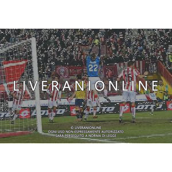 Campionato di Calcio Serie C - Lega Pro 2019/2020 Vicenza, Italia 22/01/2020 Vicenza Vs Modena Nella foto: parata di Matteo Grandi del Lanerossi Vicenza Virtus ©Alessio Marini / AGENZIA ALDO LIVERANI SAS