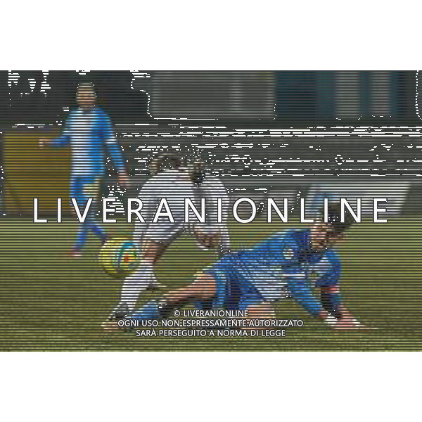 Campionato di Calcio Serie C - Lega Pro 2019/2020 Carrara, Italia 22/01/2020 Carrarese vs Pontedera Nella foto: Giovanni Foresta (C) interviene duramente su Paolo Ropolo (P) FOOT FABIO FAGIOLINI-ALESSIO MARINI-AG ALDO LIVERANI SAS
