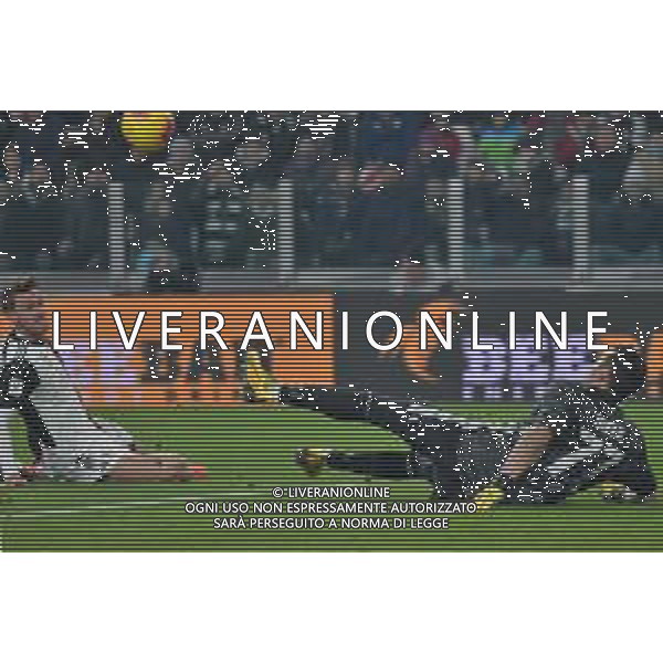 Torino 22.01.2020 Stadio Allianz Stadium ©Alessandro Falzone/Agenzia Aldo Liverani 22.01.2020 Quarti di finale Coppa Italia Juventus vs Roma 2019-20120 Nella foto : GIANLUIGI BUFFON-DANIELE RUGANI ©/ AGENZIA ALDO LIVERANI SAS