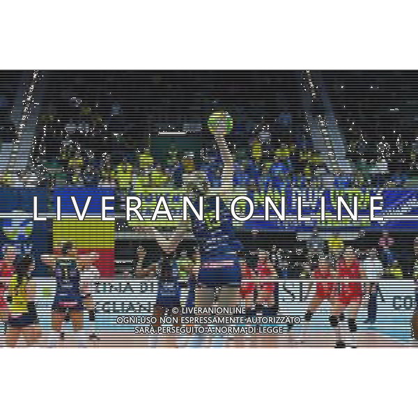 Volley Champions League Women 2019/2020 Treviso, Italia 22/01/2020 Imoco Volley Conegliano vs C.S.M. Volei Alba Blaj Nella foto: Battuta di Kimberly Hill FOTO FLAVIO PAVANELLO-ALESSIO MARINI-AG ALDO LIVERANI SAS