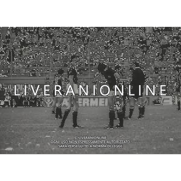 01-05-1974 MILANO COPPA ITALIA SEMIFINALI INTER -MILAN 2-1 NELLA FOTO AZIONE DI GIOCO AG ALDO LIVERANI SAS