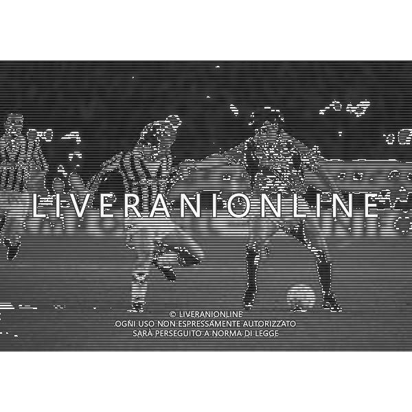 01-03-1989 TORINO QUARTI DI FINALE DI COPPA UEFA JUVENTUS NAPOLI 2-0 NELLA FOTO MASSIMO CRIPPA E ALEKSANDR ZAVAROV AG ALDO LIVERANI SAS