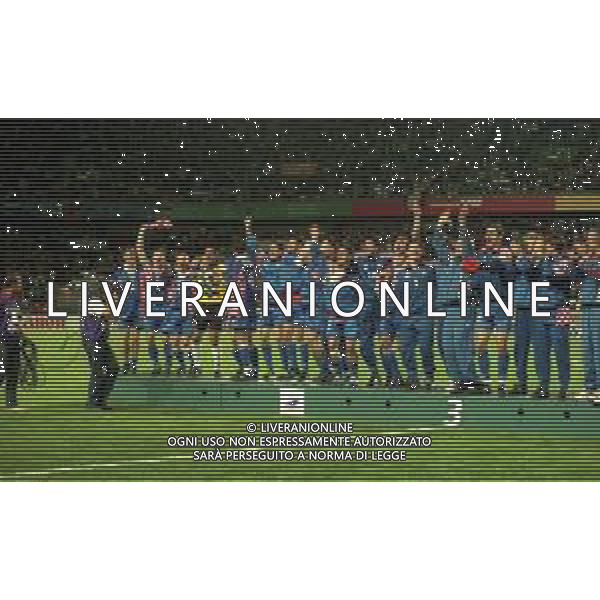 MONDIALI FRANCIA 1998 PREMIAZIONE DELLA NAZIONALE DELLA CROAZIA 3 CLASSIFICATA NELLA FOTO I GIOCATORI DELLA NAZIONALE DELLA CROAZIA FESTEGGIANO LA CONQUISTA DEL 3 POSTO AI MONDIALI FRANCIA 1998 AG ALDO LIVERANI SAS