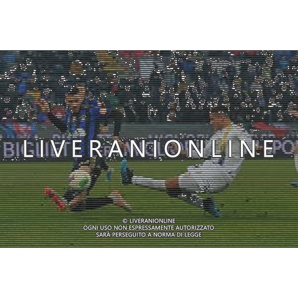 Campionato di Calcio Serie B 2019/2020 Pisa, Italia 25/01/2020 Pisa vs Juve Stabia Nella foto: Simone Benedetti (Pi) contrasta un tiro di Alessandro Rossi (Ju) ©Gabriele Masotti-Alessio Marini/ AGENZIA ALDO LIVERANI SAS