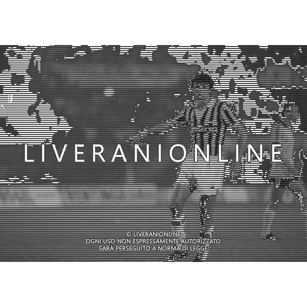 12-10-1985 TORINO-TRENTADUESIMI DI COPPA UEFA JUVENTUS -OTELUL GALATI 5-0 NELLA FOTO ALESSANDRO ALTOBELLI AG ALDO LIVERANI SAS