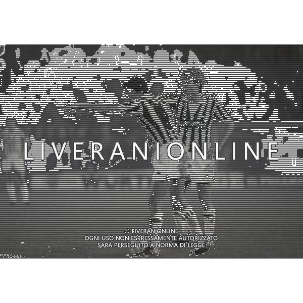 12-10-1985 TORINO-TRENTADUESIMI DI COPPA UEFA JUVENTUS -OTELUL GALATI 5-0 NELLA FOTO ALESSANDRO ALTOBELLI E MICHAEL LAUDRUP AG ALDO LIVERANI SAS