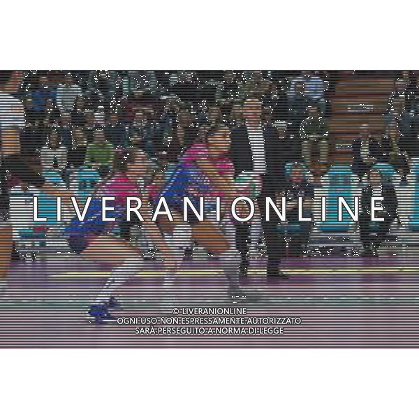Campionato di Volley Serie A1 Femminile 2019/2020 Novara, Italia 26/01/2020 Igor Gorgonzola Novara vs Lardini Filottrano Nella foto: bagher di Elitsa Vasileva, 16 (Igor Gorgonzola Novara) © Salvo Barbagallo - Alessio Marini / AGENZIA ALDO LIVERANI SAS