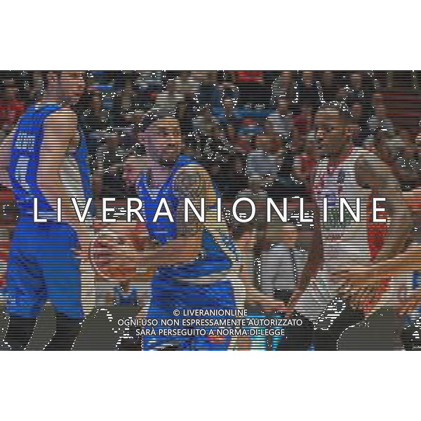 Campionato di Basket Serie A 2019/2020 Pistoia, Italia 26/01/2020 OriOra Pistoia vs De Longhi Treviso Basket Nella foto: David Logan (T) marcato da Carl Wheatle (P) FOTO FABIO FAGIOLINI-ALESSIO MARINI-AG ALDO LIVERANI SAS