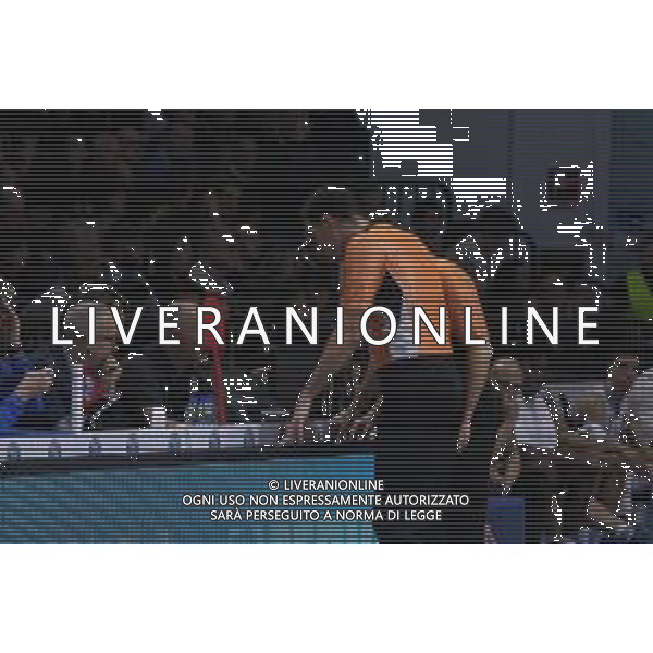 Campionato di Basket Serie A 2019/2020 Cremona, Italia 26/01/2020 Vanoli Basket Cremona vs Virtus Roma Nella foto: Gli arbitri verificano l\'instant replay FOTO MATTEO CASONI-ALESSIO MARINI-AG ALDO LIVERANI SAS