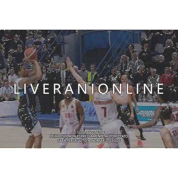 Campionato di Basket Serie A 2019/2020 Cremona, Italia 26/01/2020 Vanoli Basket Cremona vs Virtus Roma Nella foto: Richardson Malachi della Vanoli Cremona al tiro contrastato da Amar Alibegovic della Virtus Roma FOTO MATTEO CASONI-ALESSIO MARINI-AG ALDO LIVERANI SAS