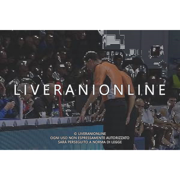 Campionato di Basket Serie A 2019/2020 Cremona, Italia 26/01/2020 Vanoli Basket Cremona vs Virtus Roma Nella foto: Gli arbitri verificano l\'instant replay FOTO MATTEO CASONI-ALESSIO MARINI-AG ALDO LIVERANI SAS