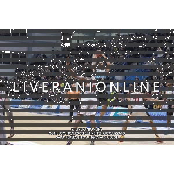Campionato di Basket Serie A 2019/2020 Cremona, Italia 26/01/2020 Vanoli Basket Cremona vs Virtus Roma Nella foto: Richardson Malachi della Vanoli Cremona al tiro FOTO MATTEO CASONI-ALESSIO MARINI-AG ALDO LIVERANI SAS