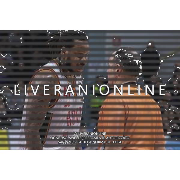 Campionato di Basket Serie A 2019/2020 Cremona, Italia 26/01/2020 Vanoli Basket Cremona vs Virtus Roma Nella foto: Davon Jefferson della Virtus Roma protesta FOTO MATTEO CASONI-ALESSIO MARINI-AG ALDO LIVERANI SAS