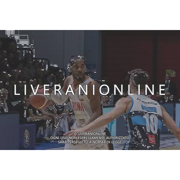 Campionato di Basket Serie A 2019/2020 Cremona, Italia 26/01/2020 Vanoli Basket Cremona vs Virtus Roma Nella foto: Jerome Dyson della Virtus Roma in palleggio FOTO MATTEO CASONI-ALESSIO MARINI-AG ALDO LIVERANI SAS
