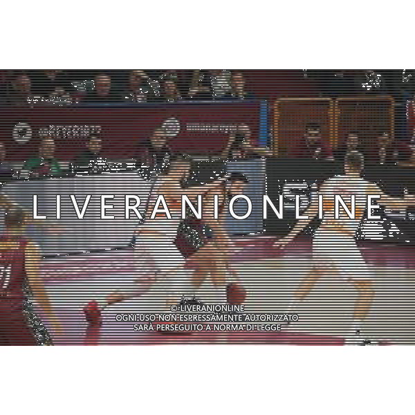 Basket EuroCup 2019/2020 Venezia, Italia 28/01/2020 Umana Reyer Venezia vs Promitheas Patras Nella foto: Mitchell Watt (Umana Reyer Venezia) in azione con Leonidas Kaselakis (Promitheas Patras) FOTO MATTIA RADONI- LAESSIO MARINI-AG ALDO LIVERANI