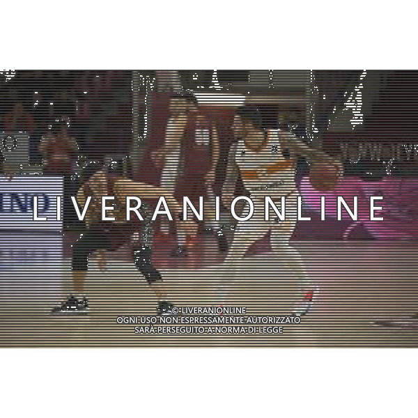 Basket EuroCup 2019/2020 Venezia, Italia 28/01/2020 Umana Reyer Venezia vs Promitheas Patras Nella foto: Chris Babb (Promitheas Patras) in azione con Bruno Cerella (Umana Reyer Venezia) FOTO MATTIA RADONI-ALESSIO MARINI-AG ALDO LIVERANI SAS