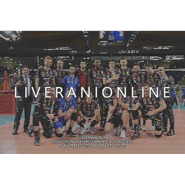 Volley Champions League Men 2019/2020 Civitanova, Italia 28/01/2020 Cucine Lube Civitanova vs Jihostroj Ceske Budejovice Nella foto: Foto di gruppo Cucine Lube Civitanova a fine partita ©Roberto Bartomeoli-Alessio Marini / AGENZIA ALDO LIVERANI SAS