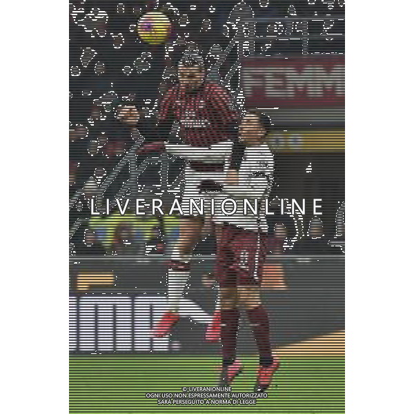 Zlatan Ibrahimovic (Milan) SX e Armando Izzo (Torino) DX Milan vs Torino Coppa Italia - quarti di finale Milano 28-01-2020 Stadio Giuseppe Meazza - San Siro foto Roberto Garavaglia - ag. Aldo Liverani sas / AGENZIA ALDO LIVERANI SAS