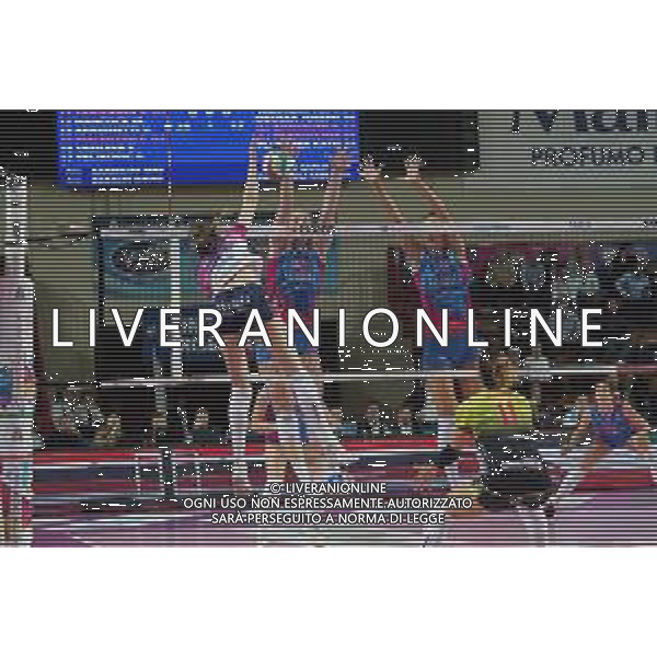 Volley Coppa Italia Femminile 2019/2020 Novara, Italia 29/01/2020 Igor Gorgonzola Novara vs Saugella Monza Nella foto: Schiacciata di Megan Courtney, 6 (Igor Gorgonzola Novara) FOTO SALVO BARBAGALLO-ALESSIO MARINI-AG ALDO LIVERANI SAS