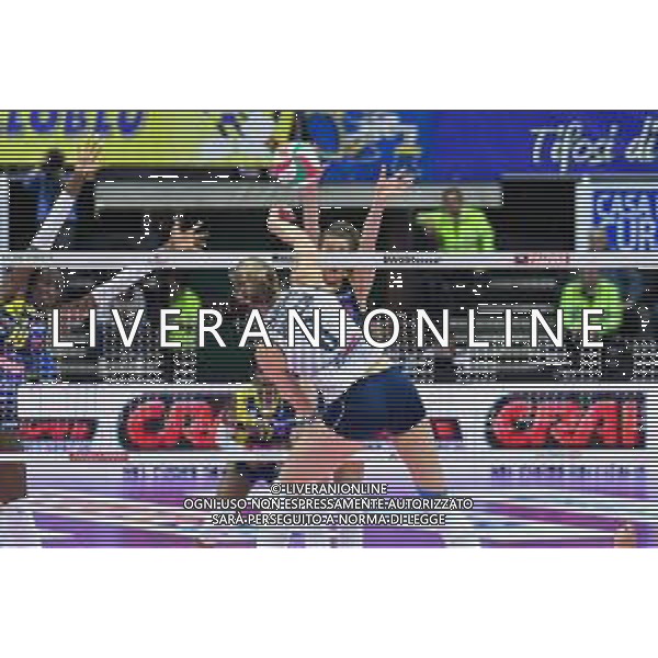 Volley Coppa Italia Femminile 2019/2020 Conegliano, Italia 29/01/2020 Imoco Volley Conegliano vs Reale Mutua Fenera Chieri Nella foto: Attacco di Kaja Grobelna murata da Robin De Kruijf FOTO FLAVIO PAVANELLO-ALESSIO MARINI-AG ALDO LIVERANI SAS
