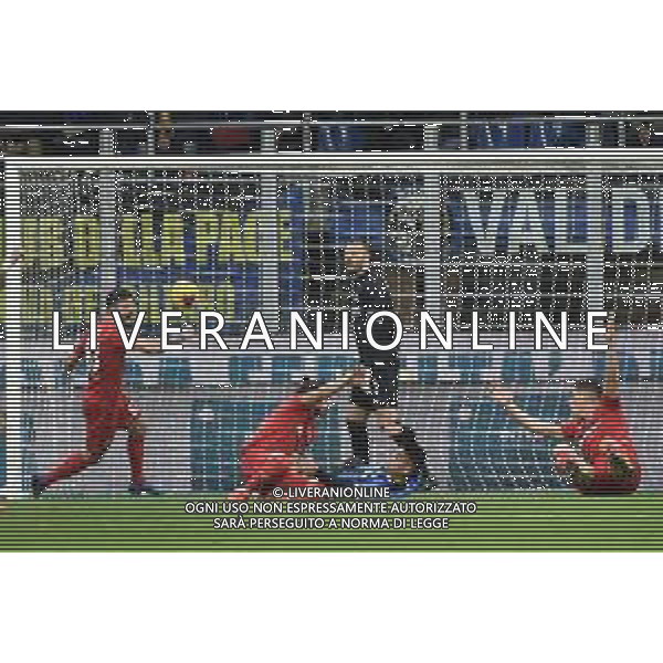 esultanza di Martin Caceres dopo il gol del 1 a 1 Fiorentina Inter vs Fiorentina Coppa Italia - quarti di finale Milano 29-01-2020 Stadio Giuseppe Meazza - San Siro foto Roberto Garavaglia - ag. Aldo Liverani sas/ AGENZIA ALDO LIVERANI SAS