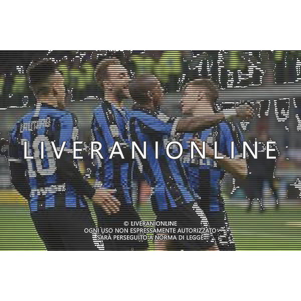 esultanza di Nicolo\' Barella dopo il gol del 2 a 1 Inter con Christian Eriksen, Ashley Young e Lautaro Martinez Inter vs Fiorentina Coppa Italia - quarti di finale Milano 29-01-2020 Stadio Giuseppe Meazza - San Siro foto Roberto Garavaglia - ag. Aldo Liverani sas/ AGENZIA ALDO LIVERANI SAS