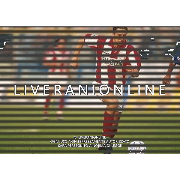 RETROSPETTIVA MASSIMO AMBROSINI CALCIATORE NELLA FOTO MASSIMO AMBROSINI CON LA MAGLIA DEL VICENZA CALCIO AG ALDO LIVERANI SAS