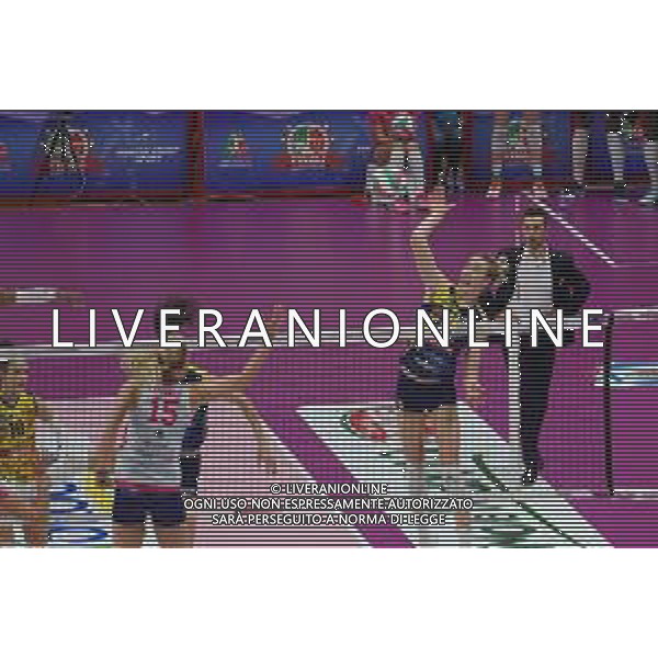 Volley Coppa Italia Femminile 2019/2020 Busto Arsizio, Italia 01/02/2020 Semifinali - Imoco Volley Conegliano vs Savino Del Bene Scandicci Nella foto: Schiacciata di Kimberly Hill, 15 (Imoco Volley Conegliano) FOTO SALVO BARBAGALLO-ALESSIO MARINI-AG ALDO LIVERANI SAS