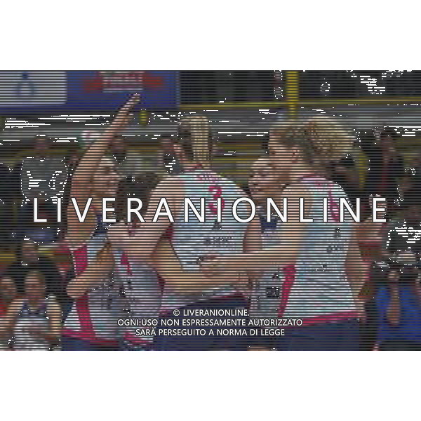 Volley Coppa Italia Femminile 2019/2020 Busto Arsizio, Italia 01/02/2020 Semifinali - Imoco Volley Conegliano vs Savino Del Bene Scandicci Nella foto: esultanza Savino Del Bene Scandicci FOTO SALVO BARBAGALLO-ALESSIO MARINI-AG ALDO LIVERANI SAS