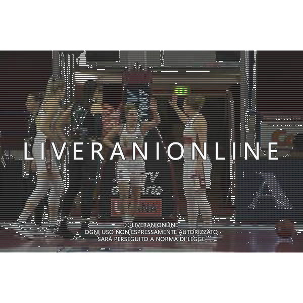 Campionato di Basket Serie A1 Femminile 2019/2020 Venezia, Italia 01/02/2020 Umana Reyer Venezia vs Della Fiore Broni Nella foto: Debora Carangelo (Umana Reyer Venezia) festeggia il canestro con Jolene Anderson (Umana Reyer Venezia) FOTO MATTIA RADONI-ALESSIO MARINI-AG ALDO LIVERANI SAS