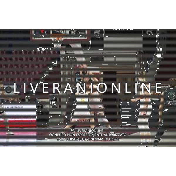 Campionato di Basket Serie A1 Femminile 2019/2020 Venezia, Italia 01/02/2020 Umana Reyer Venezia vs Della Fiore Broni Nella foto: Il fallo di Gintare Petronyte (Umana Reyer Venezia) ai danni di Ivana Tikvic (Della Fiore Broni) FOTO MATTIA RADONI-ALESSIO MARINI-AG ALDO LIVERANI SAS