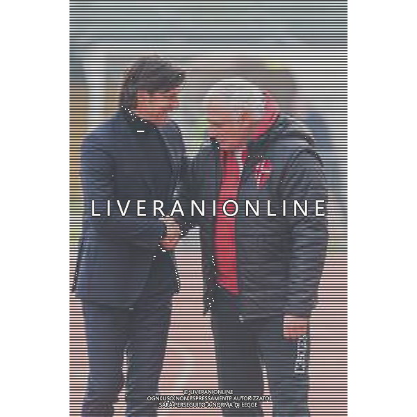 Campionato di Calcio Serie C - Lega Pro 2019/2020 Padova, Italia 02/02/2020 Padova vs Pesaro Nella foto: L\'allenatore del Padova ANDREA MANDORLINI stringe la mano all\'allenatore del Vis Pesaro Simone Pavan FOTO MATTIA RADONI-ALESSIO MARINI-AG ALDO LIVERANI SAS