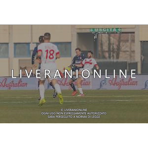 Campionato di Calcio Serie C - Lega Pro 2019/2020 Padova, Italia 02/02/2020 Padova vs Pesaro Nella foto: Tommaso Farabegoli (Vis Pesaro) in contrasto con Francesco Nicastro (Padova) FOTO MATTIA RADONI-ALESSIO MARINI-AG ALDO LIVERANI SAS