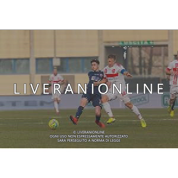 Campionato di Calcio Serie C - Lega Pro 2019/2020 Padova, Italia 02/02/2020 Padova vs Pesaro Nella foto: L\'anticipo di Flavio Lazzari (Vis Pesaro) su Pompeu Da Silva Ronaldo (Padova) FOTO MATTIA RADONI-ALESSIO MARINI-AG ALDO LIVERANI SAS