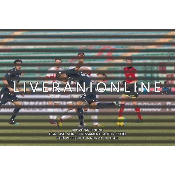 Campionato di Calcio Serie C - Lega Pro 2019/2020 Padova, Italia 02/02/2020 Padova vs Pesaro Nella foto: Francesco Marcheggiani (Vis Pesaro) in azione con Pompeu Da Silva Ronaldo (Padova) FOTO MATTIA RADONI-ALESSIO MARINI-AG ALDO LIVERANI SAS